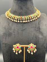 Farah Necklace Set