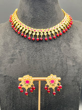 Farah Necklace Set